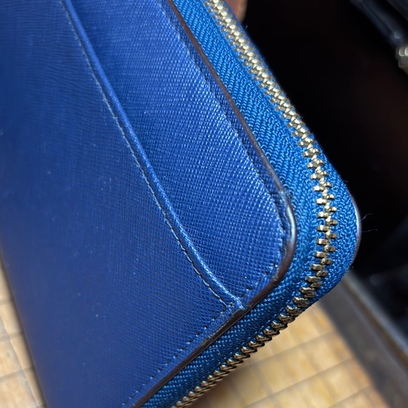 kate spade Safiano Leather Wallet Navy Dark Blue Zip Around 8”Lx4.25”Hx1”H - Picture 9 of 17